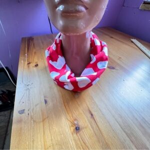 Heart printed scarf